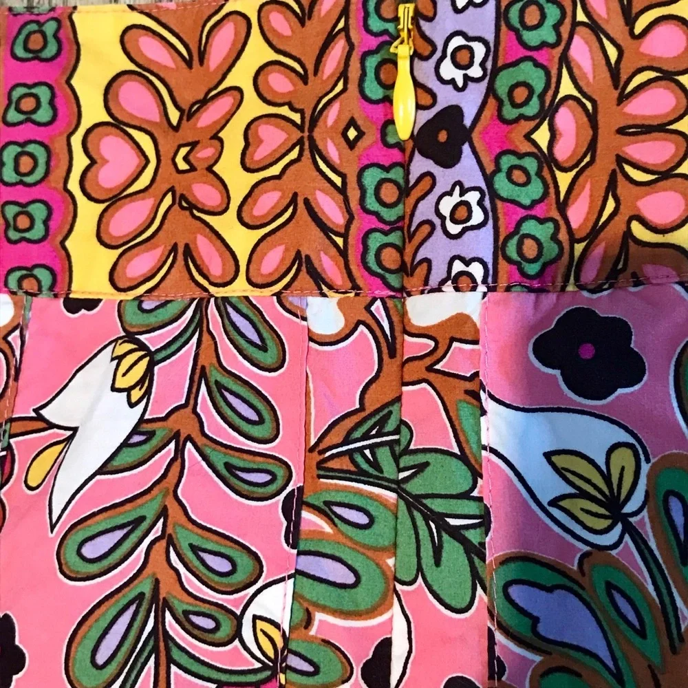 CAbi Ashbury Bright Floral Skirt💃 - Picture 6 of 8